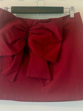 H&M Red Bow-Accent Mini Skirt